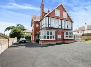 1 bedroom flat for rent in Heene Road, Worthing, BN11 4PJ, BN11