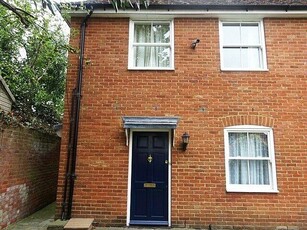 1 bedroom flat for rent in Hospital Lane, Canterbury, Kent, CT1