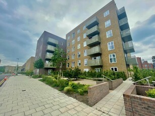 1 bedroom flat for rent in Quay Court, Rochester Riverside, ME1