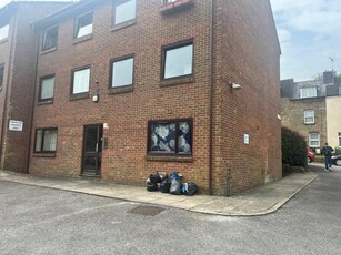 1 bedroom flat for rent in St. Georges Court, Hillside Road, Dover, CT17