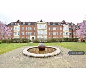 1 bedroom flat for rent in The Cloisters, Guildford, GU1