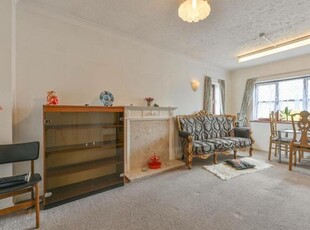 1 Bedroom Flat For Sale In Harrow On The Hill, Harrow