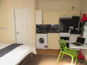 1 Bedroom Flat To Rent