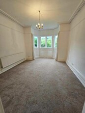 1 bedroom ground floor flat for rent in Hough Green, Chester, Cheshire, CH4