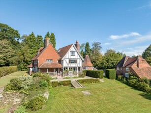 120 acres, Grade II listed family home with extensive outbuildings and 120 acres, TN20, East Sussex