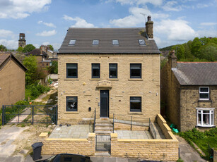 15 bedroom block of apartments for sale in St. Johns Avenue, Huddersfield, West Yorkshire, HD4