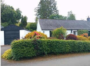2 bed cottage for sale in Moffat