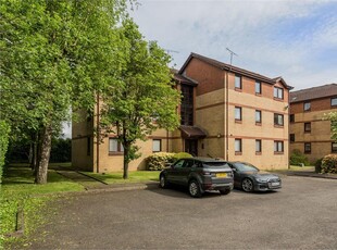 2 bed first floor flat for sale in Paisley