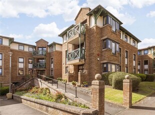 2 bed ground floor flat for sale in Fettes