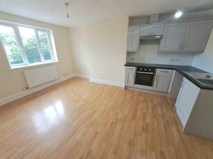 2 bedroom apartment for rent in Cleeve Wood Road, Downend, Bristol, BS16