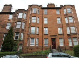 2 bedroom apartment for rent in Craigpark Drive, Dennistoun, G31