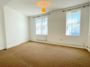 2 bedroom apartment for rent in Pickford Lane, Bexleyheath, DA7 4QU, DA7