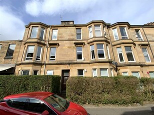 2 bedroom apartment for rent in Skirving Street, Shawlands, Glasgow, G41