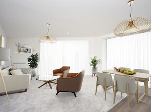 2 bedroom apartment for sale in Henley Approach, Northfleet, Gravesend, Kent, DA11