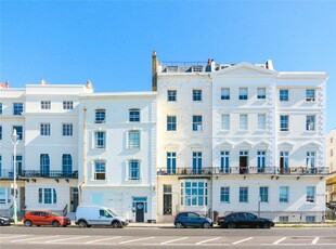 2 bedroom apartment for sale in Marine Parade, Brighton, BN2