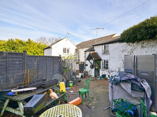 2 Bedroom Cottage For Sale In Ventnor