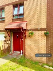2 bedroom flat for rent in Glasgow, Glasgow, G32