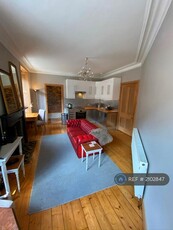 2 bedroom flat for rent in Henderson Street, Edinburgh, EH6
