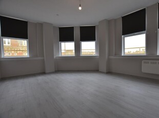 2 bedroom flat for rent in Midgate, City Centre, Peterborough, PE1