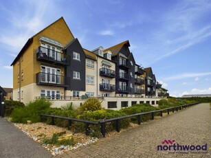 2 bedroom flat for sale in Chatham Green, Sovereign Harbour North, Eastbourne, BN23