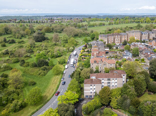 2 bedroom flat for sale in Downsview Court, Downside Road, Clifton, Bristol, BS8