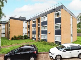 2 bedroom flat for sale in St. Pauls Place, Hatfield Road, St. Albans, Hertfordshire, AL1