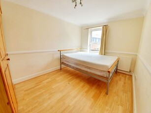 2 bedroom flat to rent Islington, N1 9ER