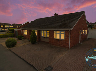 2 bedroom semi-detached bungalow for sale in Mantilla Drive, Styvechale Grange, Coventry, CV3