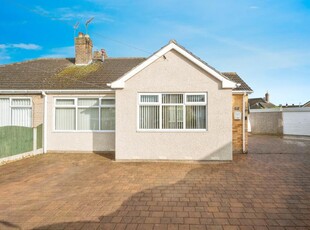 2 bedroom semi-detached bungalow for sale in Parkhill Crescent, Barnby Dun, Doncaster, DN3