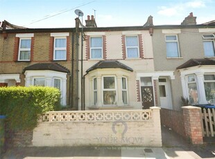2 bedroom terraced house for rent in Abbey Grove, London, SE2