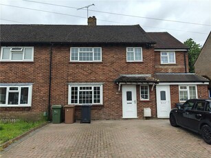 2 bedroom terraced house for rent in Fir Tree Road, Guildford, Surrey, GU1