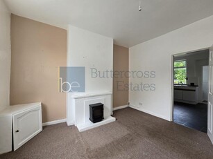 2 bedroom terraced house for rent in Fox Grove, Basford, NG5