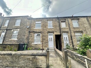 2 bedroom terraced house for rent in May Street, HUDDERSFIELD, HD4
