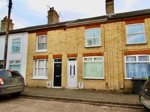 2 bedroom terraced house for rent in Silver Street, Woodston, Peterborough, PE2