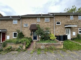 2 bedroom terraced house for sale in Morris Close, Luton, LU3