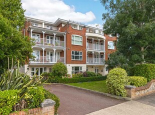 3 bedroom apartment for sale in Downview Road, Worthing, BN11