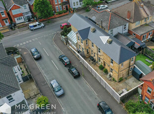 3 bedroom apartment for sale in Stamford Road, Southbourne, BH6 5DP, BH6
