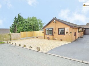 3 bedroom detached bungalow for sale in Amberfield Close, Meir Hay, ST3 1TZ, ST3
