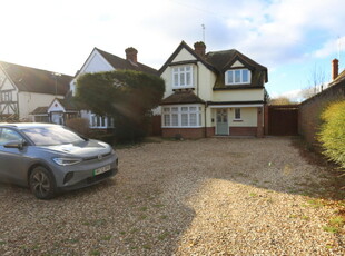 3 bedroom detached house for rent in Butts Hill Road, Woodley, RG5