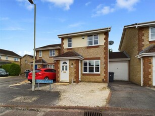 3 bedroom detached house for sale in Downy Close, Quedgeley, Gloucester, Gloucestershire, GL2