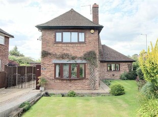 3 bedroom detached house for sale in St Clements Hill, Norwich, NR3