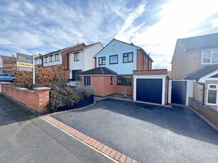 3 Bedroom Detached House For Sale In Thurnby, Leicester