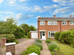 3 bedroom end of terrace house for sale in Hatherleigh Road, St Thomas, Exeter, Devon, EX2