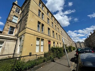 3 bedroom flat for rent in Panmure Place, Tollcross, Edinburgh, EH3