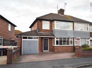3 bedroom semi-detached house for rent in Alwyn Gardens, Chester, CH2
