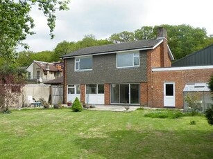 3 bedroom semi-detached house for rent in Hill Lane, Southampton, Hampshire, SO15
