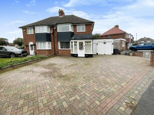 3 Bedroom Semi-detached House For Sale In Birmingham