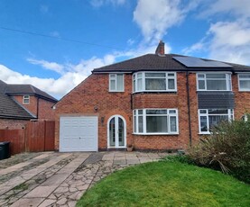 3 bedroom semi-detached house for sale in Charles Road, Solihull, B91