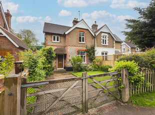 3 bedroom semi-detached house for sale in Eridge Road, Tunbridge Wells, TN4