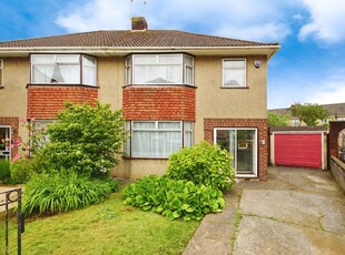 3 bedroom semi-detached house for sale in Greenleaze Close, Bromley Heath, Bristol, BS16